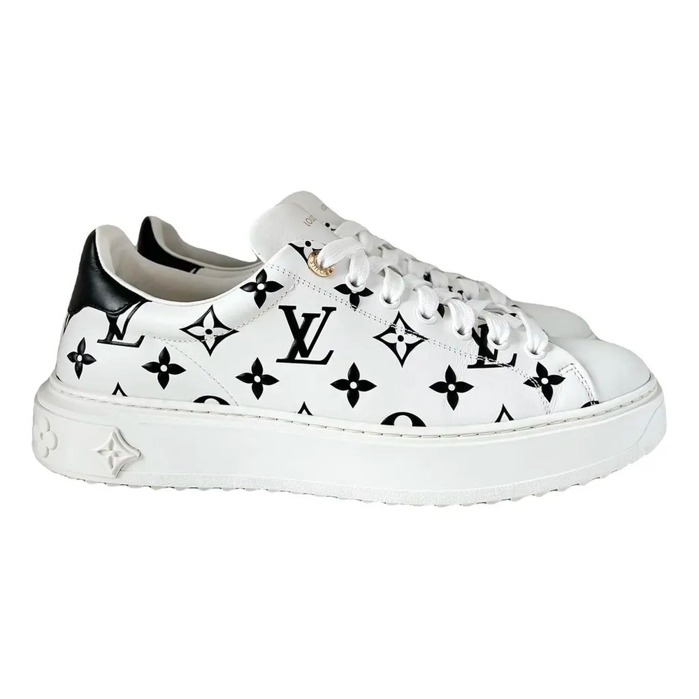 Louis Vuitton White & Black Monogram Low-Top Sneaker